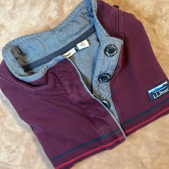 L.L. Bean Tops - LL Bean Soft 100% Cotton Rugby Shirt Chambray Trim Pullover Women's Size Large !